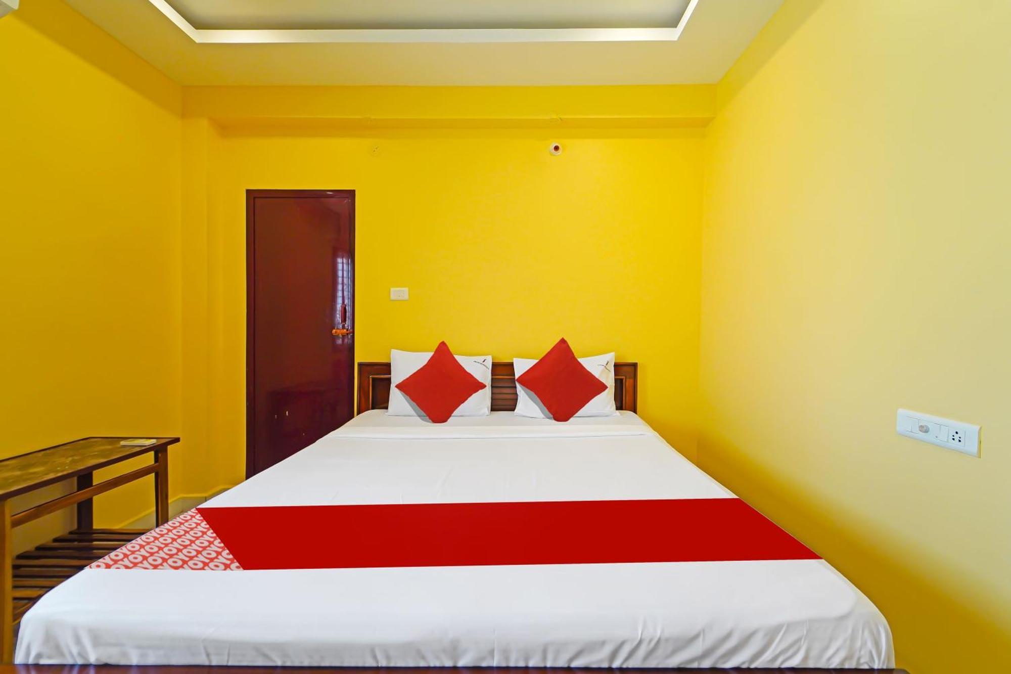 Hotel O Jayam Residency Tirupati Luaran gambar