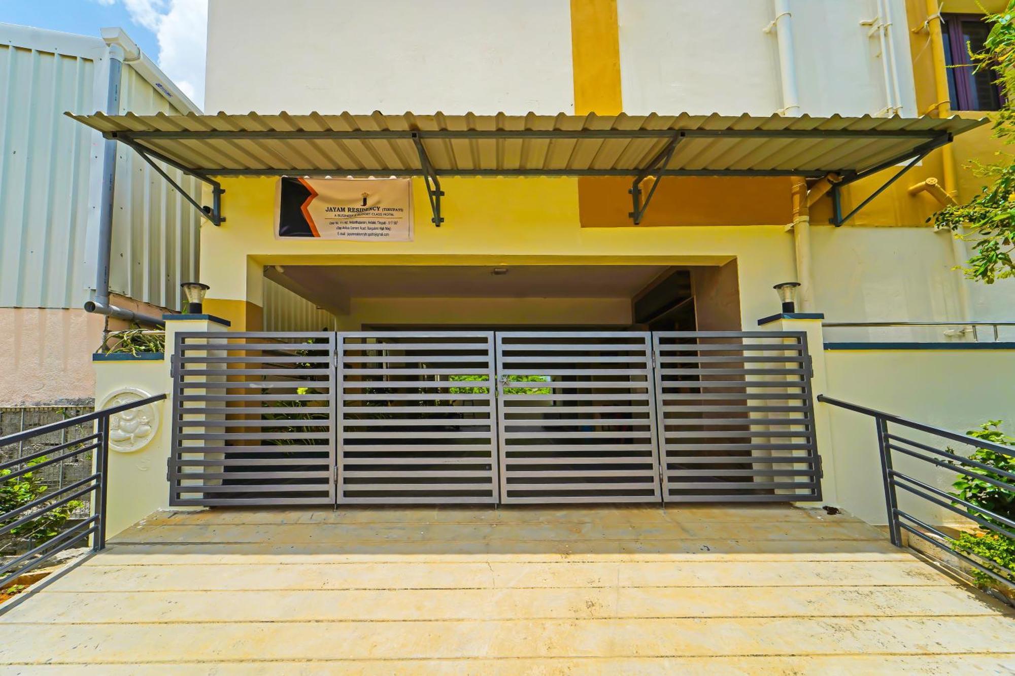 Hotel O Jayam Residency Tirupati Luaran gambar